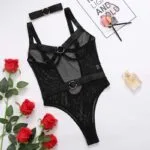 Durchsichtiger schwarzer Mesh-Bodysuit im Überblick