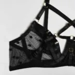 Conjunto de sujetador de malla transparente con lunares Ver detalles de sujetador_11_11zon Conjunto de sujetador de malla transparente con lunares Ver detalles del sujetador