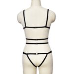 Gros seins style discothèque poitrine harnais lingerie vue arrière Gros seins style discothèque poitrine harnais lingerie vue arrière