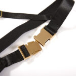 Ensemble corset-soutien-gorge avec jarretelles noirs Détails de la sangle du soutien-gorge