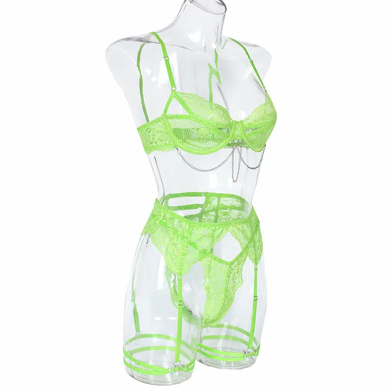 Green Lace Bra & Thong Set with Bust Cutout and Chain Side Show Grünes Spitzen-BH- und Tanga-Set mit Brustausschnitt und seitlich sichtbarer Kette
