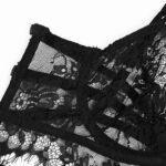 Sexig spets Transparent Cutout BH-set med strumpebandsbh-detaljer