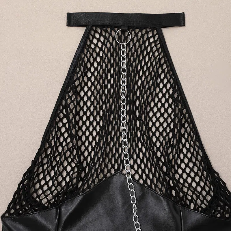 Chic Chain Neck Håndjern Sexet Jumpsuit med åben ryg - Engros Lingeri Halsdetaljer