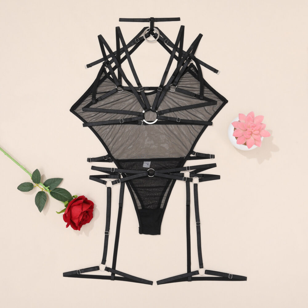 Läpinäkyvä mukava ja seksikäs haalari, jossa on lisävaljaat rintaliivit ja pikkuhousut - tukku-alusvaatteet Veiw-päällä