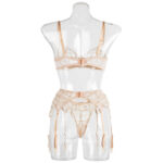 Conjunto de 3 sutiãs de malha transparente bege com detalhes bordados nas costas