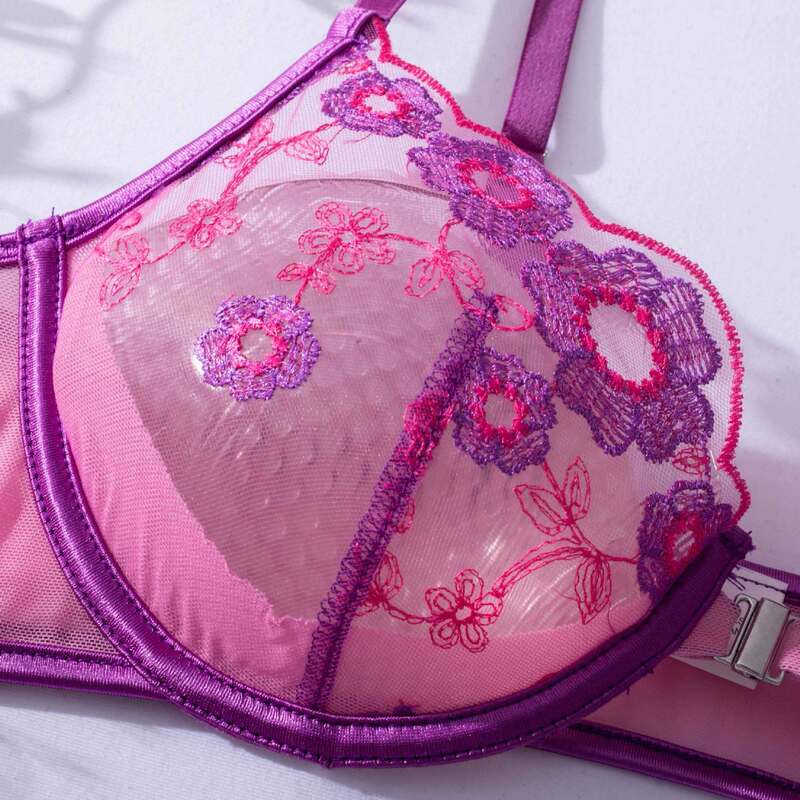 Sexy Transparent Three-Piece Underwear Set with Front Detachable Bra - Wholesale Lingerie Bra Details Сексуальный прозрачный комплект нижнего белья из трех частей со съемным бюстгальтером спереди - Детали нижнего белья оптом