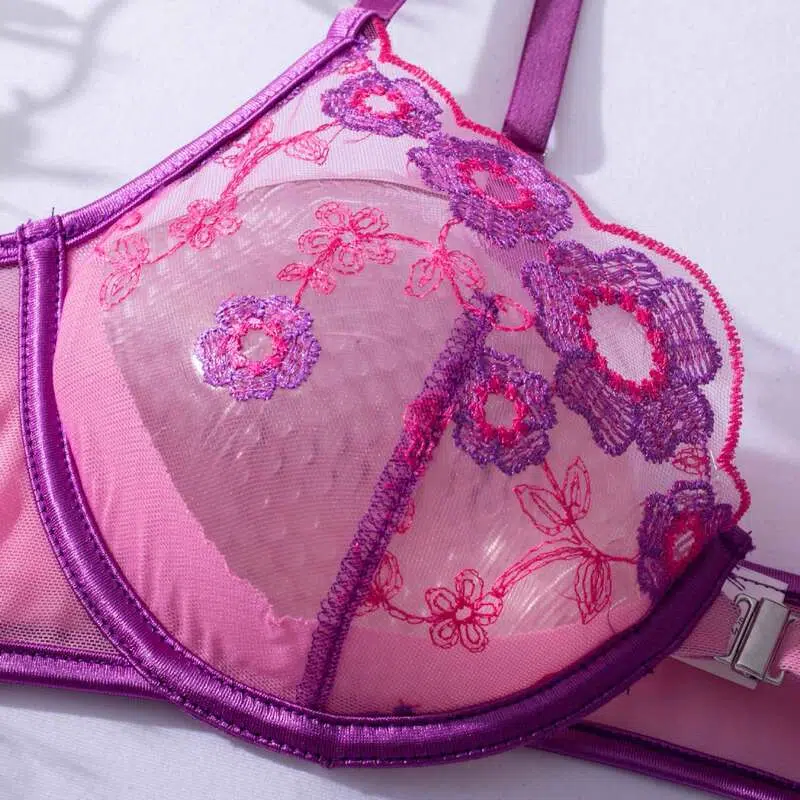 Sexy transparentes dreiteiliges Unterwäscheset mit abnehmbarem BH vorne – Großhandel für Dessous-BH-Details
