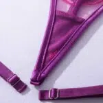 Sexy transparentes dreiteiliges Unterwäscheset mit abnehmbarem BH vorne – Großhandel für Dessous, Schrittdetails