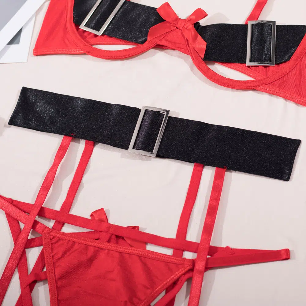 Stunning Christmas Cutout Bra Set with Bows and Wide Belt Waist Details Impressionante conjunto de sutiã de Natal com laços e detalhes largos na cintura