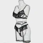 Engros Elegant gennemsigtig mesh strømpebånd BH-sæt med sexet Tasse fra siden Engros Elegant gennemsigtig mesh strømpebånd BH-sæt med sexet Tasse fra siden