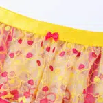 Conjunto de sutiã e calcinha de renda e cílios no atacado com detalhes de bordado de amor