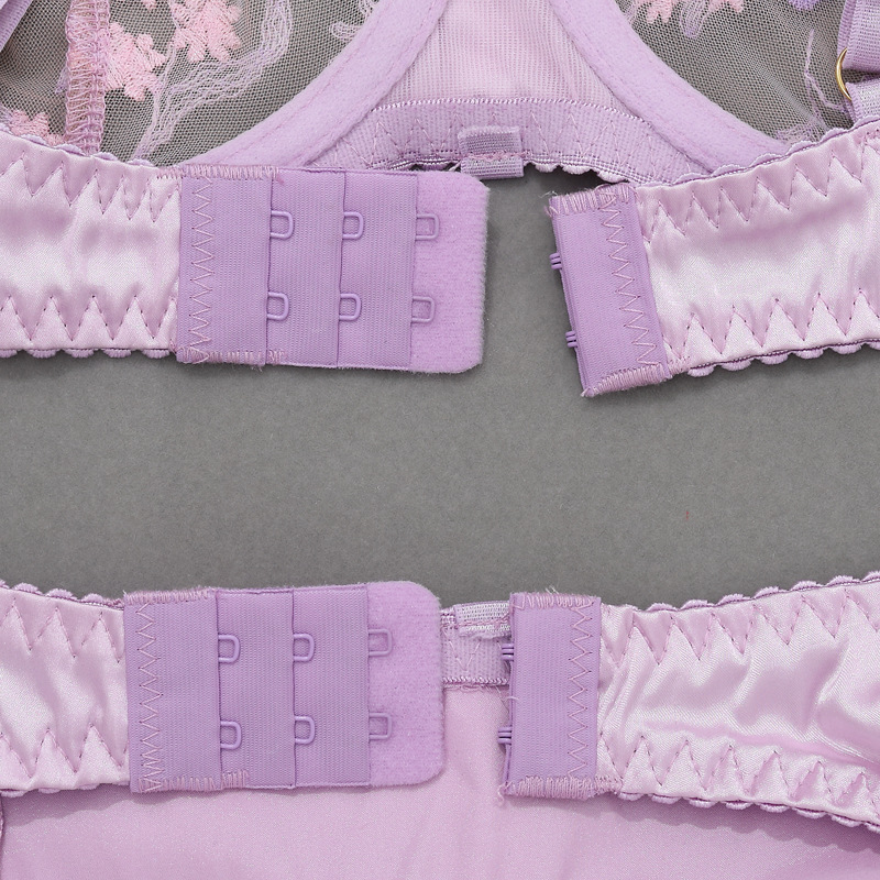 Wholesale New Style Sexy Lingerie Women's Set with Floral Embroidery Bra Back Details Оптовый комплект сексуального женского белья нового стиля с бюстгальтером с цветочной вышивкой на спине