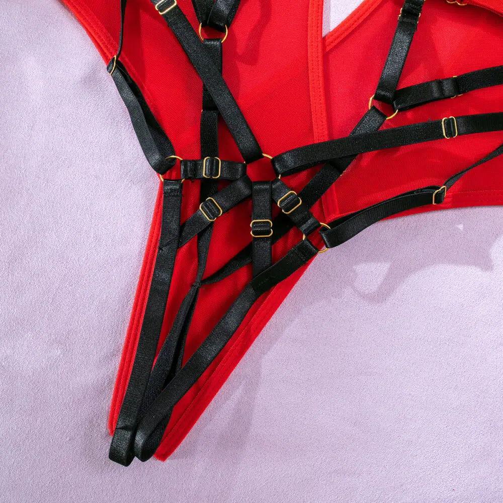 Vente en gros Body à col en V profond avec dos dégagé en détails d'entrejambe en maille rouge