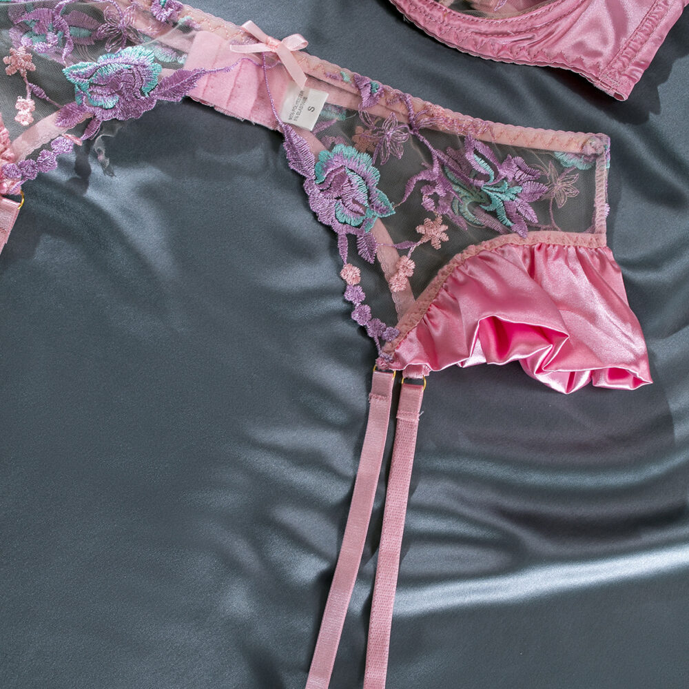 Wholesale Pink Floral Lace Garter Lingerie Set Waist Details Ensemble de lingerie jarretière en dentelle florale rose, détails de la taille, vente en gros