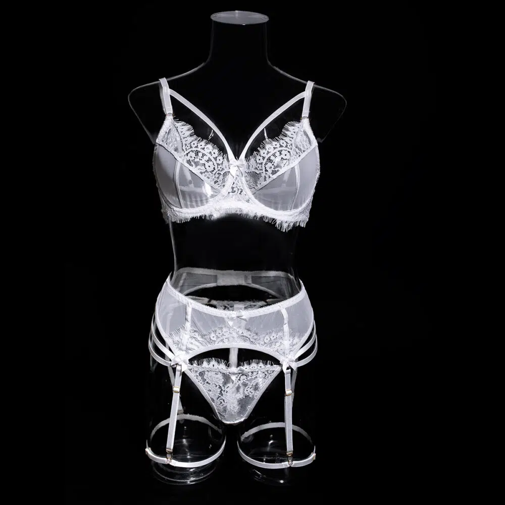 Conjunto de calcinha de sutiã branco sexy por atacado com liga de renda floral vista frontal