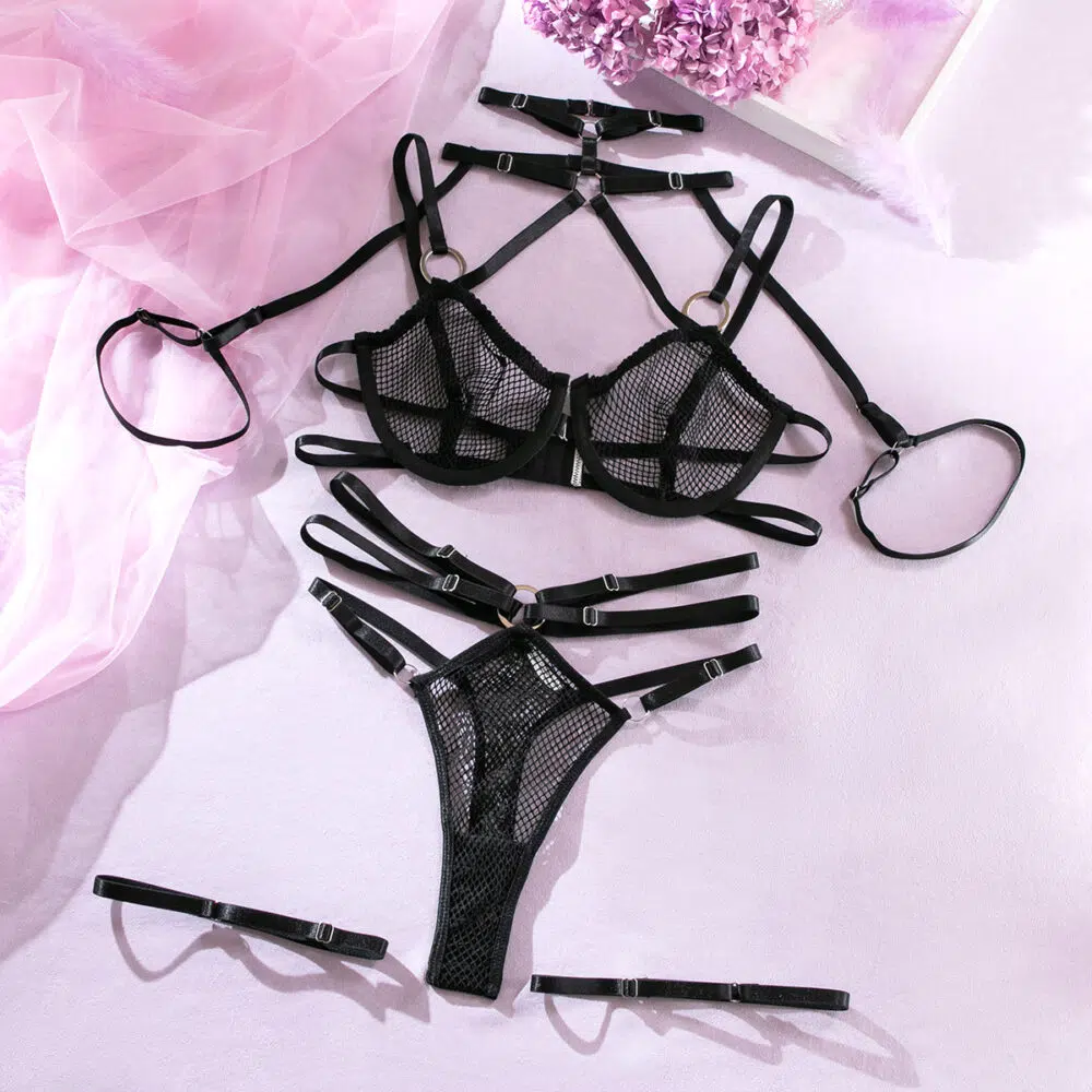 Traje con sujetador de encaje negro Skimpy al por mayor con tirantes integrados. Más espectáculo