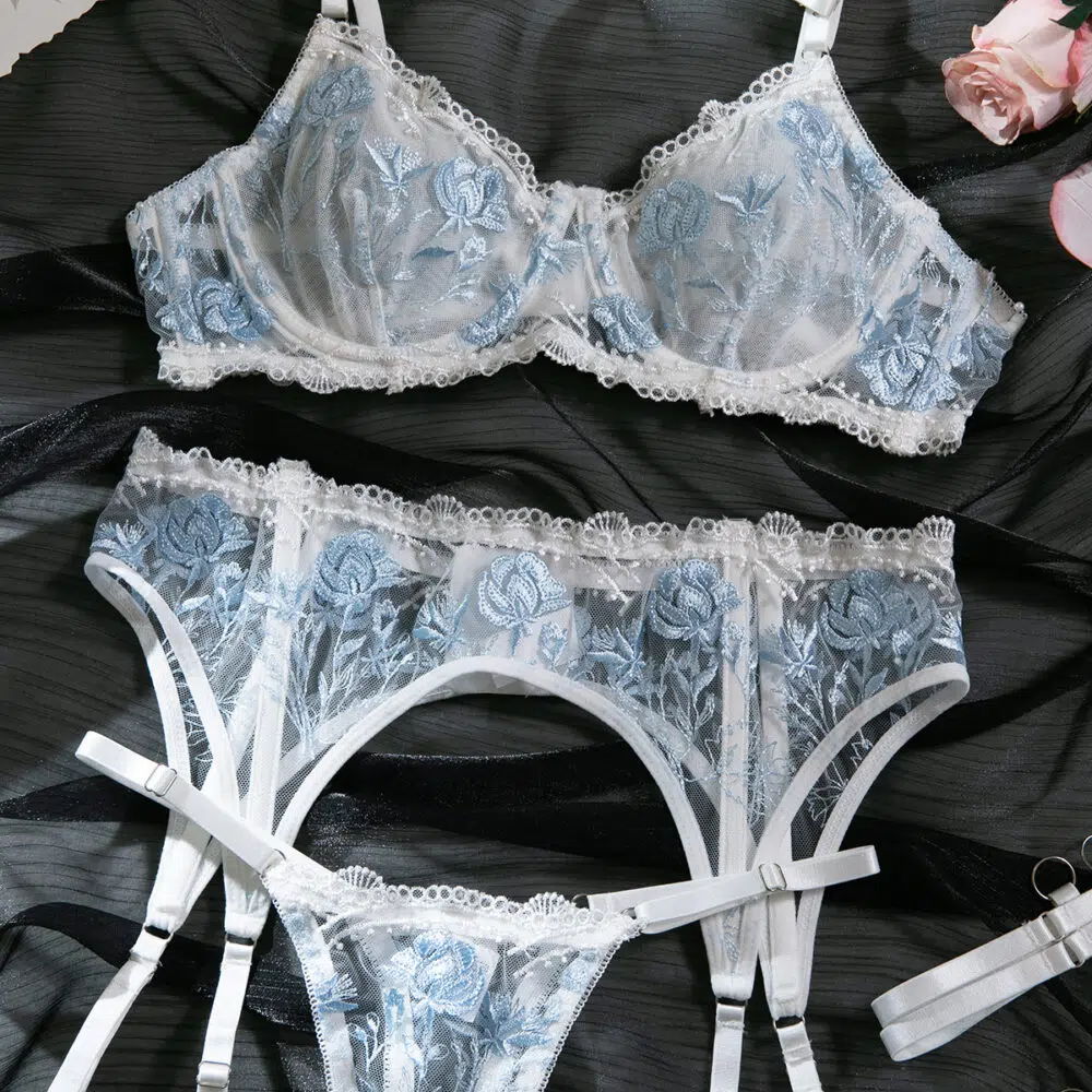 Wholesale White Bra and Knickers Set with Flower Embroidery Details Show Partihandel vit behå och trosor Set med blomma broderi detaljer Visa