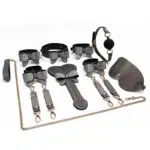 Kit de bondage de couro colorido preto por atacado tudo que você precisa