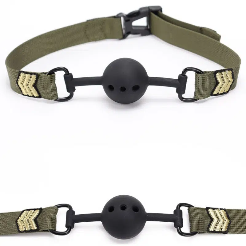 Wholesale Camouflage Bondage Equipment for Army Cosplay gag details