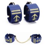 Venta al por mayor Kit de inicio Dominatrix con detalles de puños bordados en azul marino