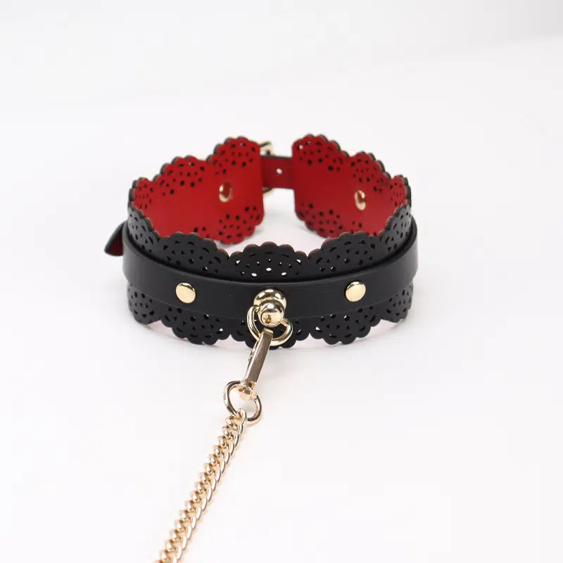 Tukkukauppa Hollow Lace Bondage Kit -kaulus
