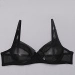 Черный комплект из прозрачного бюстгальтера и трусиков Delicate Shadow с деталями бюстгальтера Черный комплект из прозрачного бюстгальтера и трусиков Delicate Shadow с деталями бюстгальтера