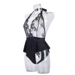 Черный Enchante с бретелькой на шее и кружевным плюшевым принтом, вид сбоку Черный Enchante с бретелькой на шее и кружевным плюшевым принтом, вид сбоку