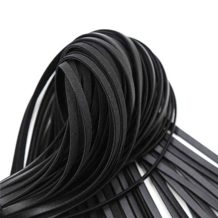 Dazzling Bling Tassel Flogger More Details Flogger con borlas deslumbrantes y brillantes Más detalles