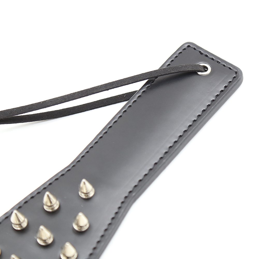 Intrepid Studded Leather BDSM Paddle Handle Show Intrépido espectáculo de mango de paleta BDSM de cuero con tachuelas