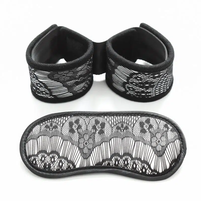 Ensemble bandeau et menottes en dentelle de luxe